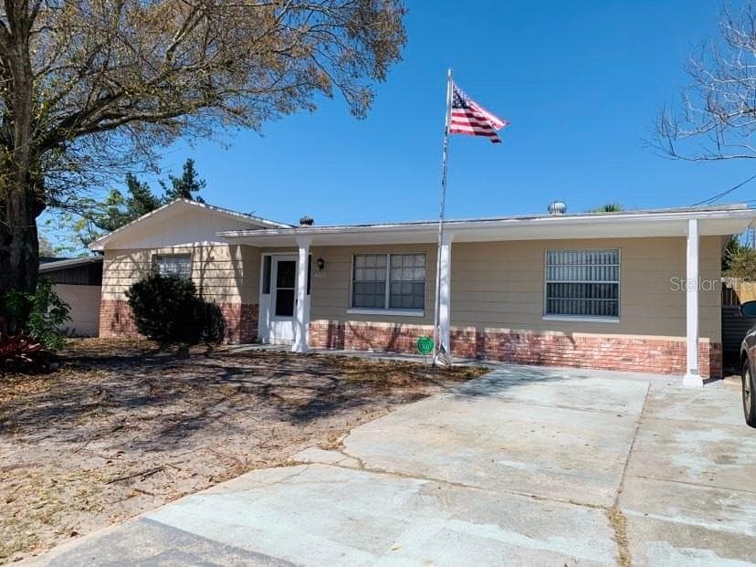 4031 MOOG ROAD HOLIDAY, FL 34691