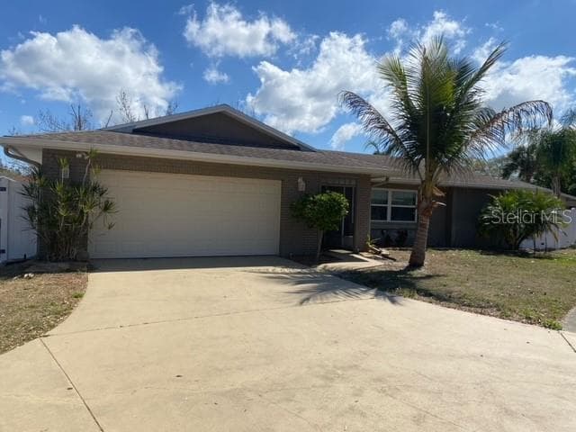 2225 STACY COURT DUNEDIN, FL 34698
