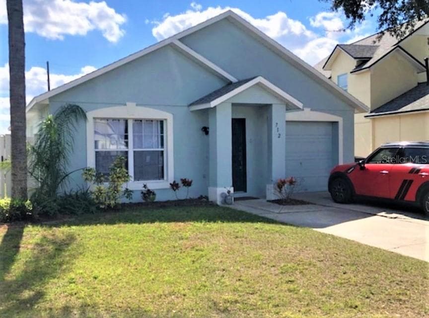 712 SONJA CIRCLE DAVENPORT, FL 33897
