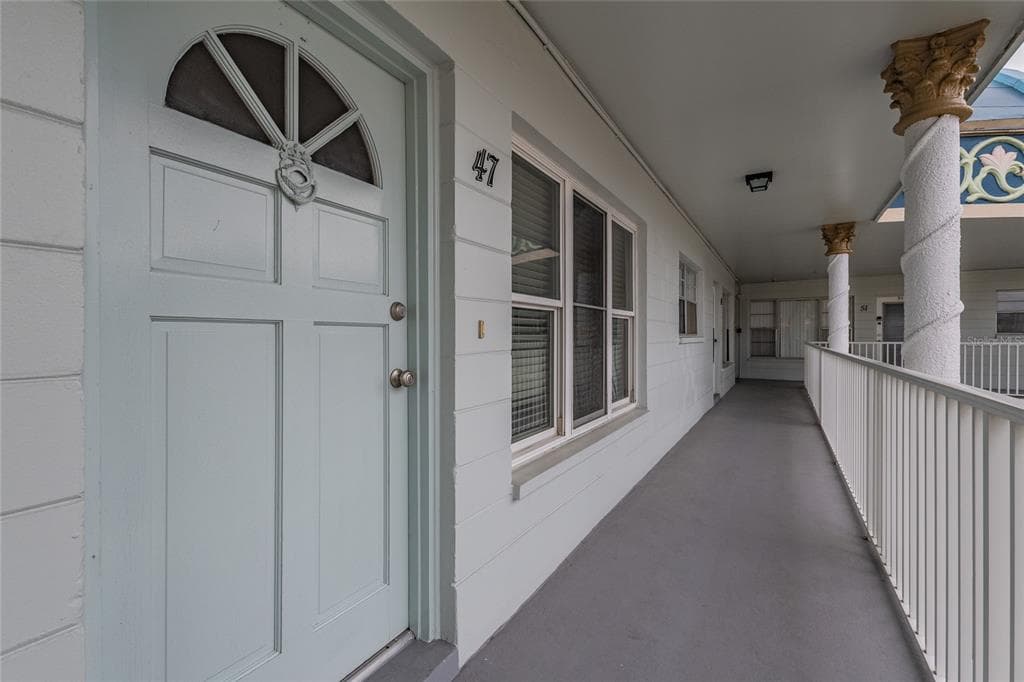 2381 ECUADORIAN WAY UNIT 47 CLEARWATER, FL 33763