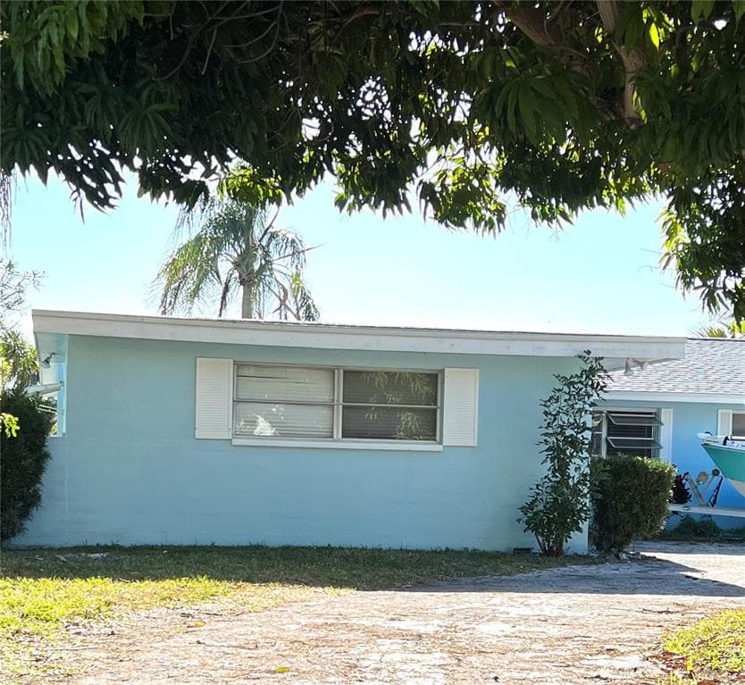 11160 9TH STREET E TREASURE ISLAND, FL 33706