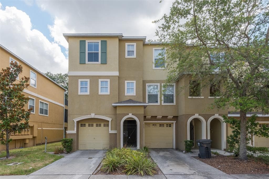 520 WHEATON TRENT PLACE TAMPA, FL 33619