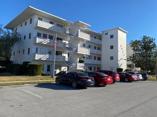 8055 112TH STREET UNIT 106 SEMINOLE, FL 33772