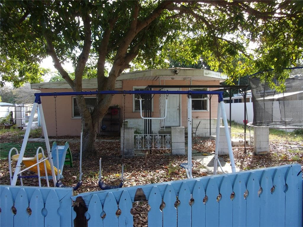 4833 71ST STREET N ST PETERSBURG, FL 33709