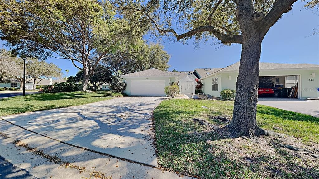 709 KENWOOD CIRCLE MELBOURNE, FL 32940