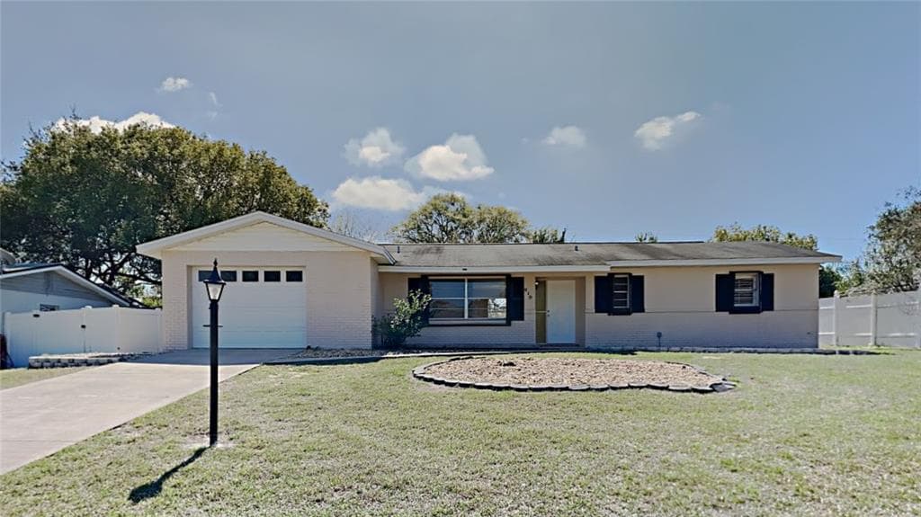 819 SUPERIOR STREET DELTONA, FL 32725