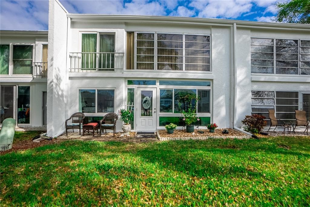 1655 S HIGHLAND AVENUE UNIT A105 CLEARWATER, FL 33756