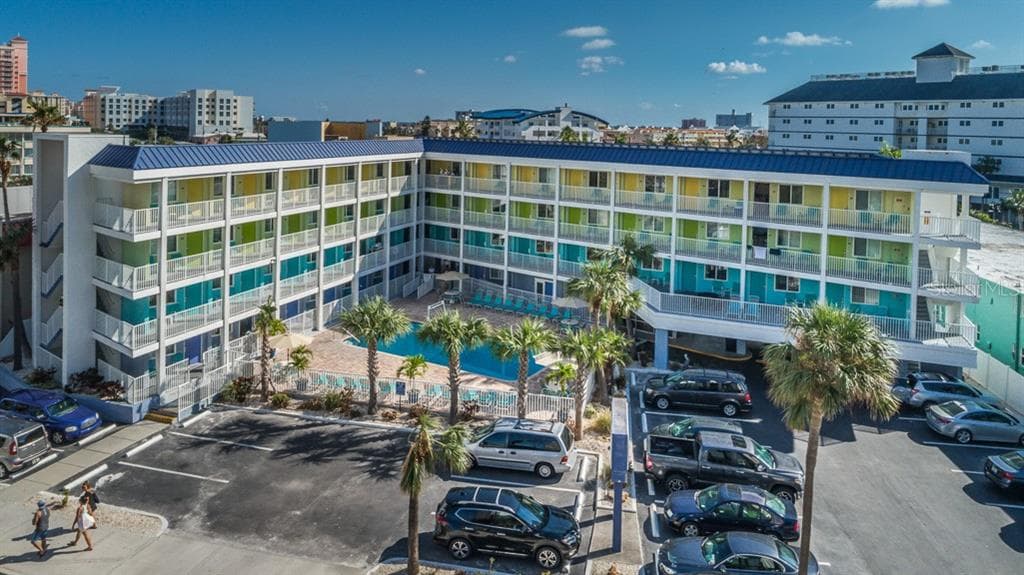 445 S GULFVIEW BOULEVARD UNIT 324 CLEARWATER, FL 33767