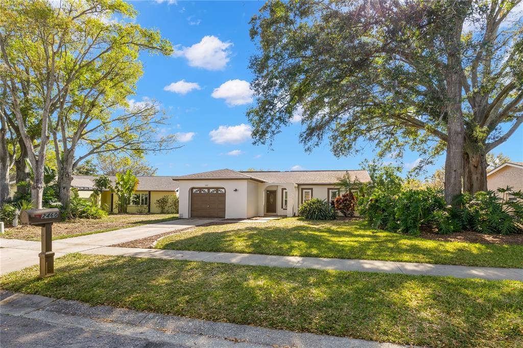 2460 BEACON GROVES BOULEVARD PALM HARBOR, FL 34683