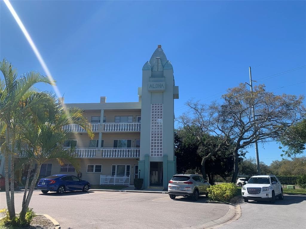 2331 FINLANDIA LANE UNIT 57 CLEARWATER, FL 33763