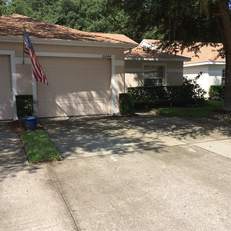 35244 WHISPERING PINES DRIVE ZEPHYRHILLS, FL 33541