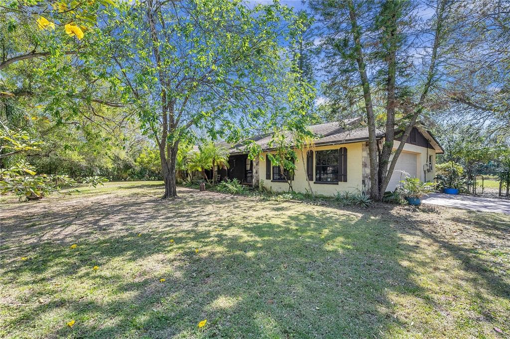 10707 DIXON DRIVE RIVERVIEW, FL 33569