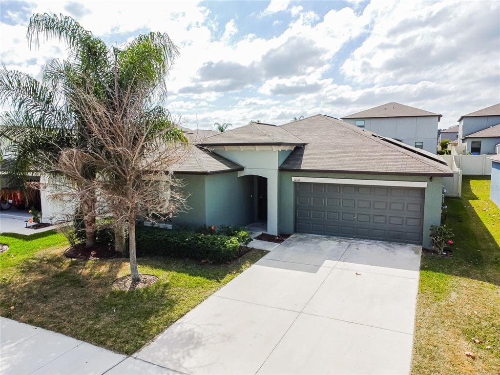 10111 ROSE PETAL PLACE RIVERVIEW, FL 33578