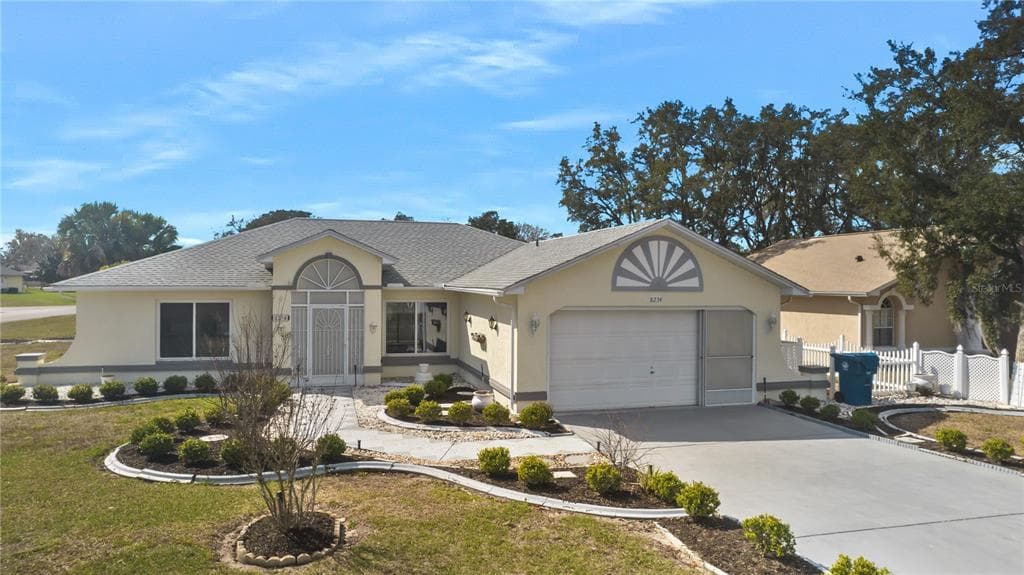 8234 SPANISH OAK DRIVE SPRING HILL, FL 34606