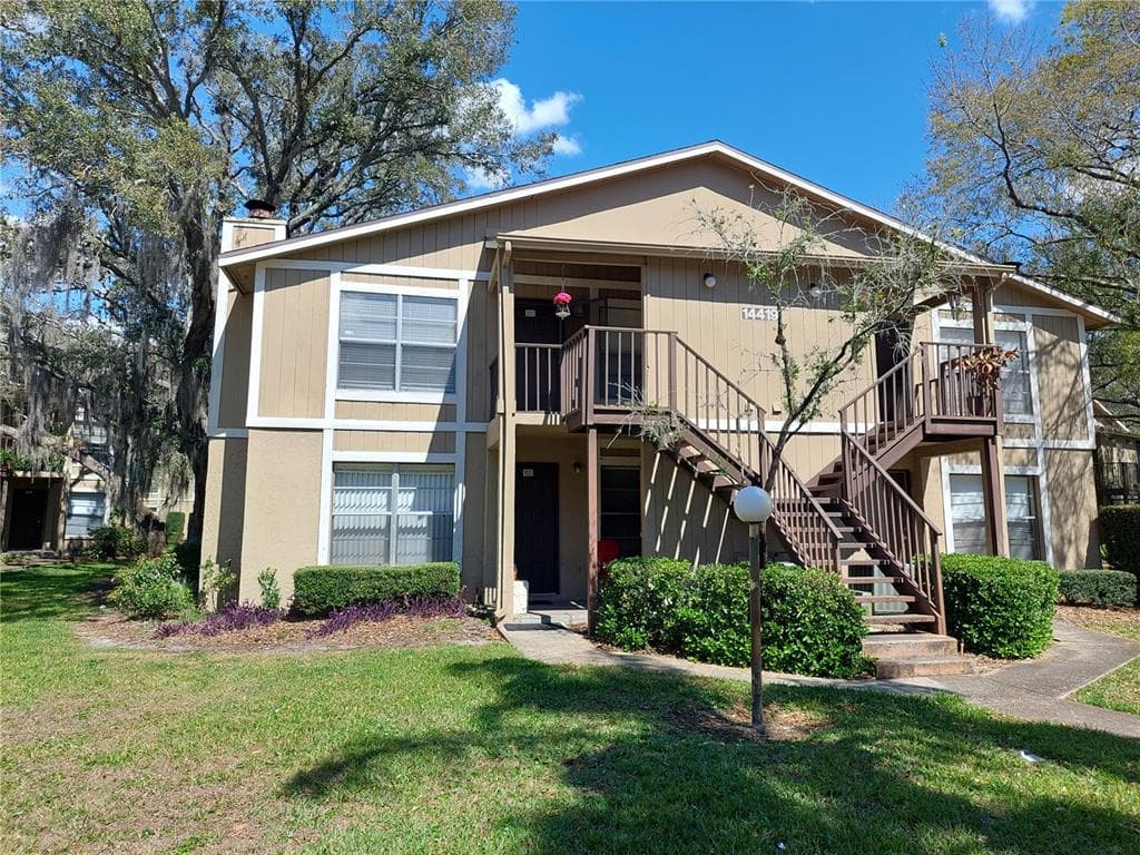 14419 HANGING MOSS CIRCLE UNIT 202 TAMPA, FL 33613