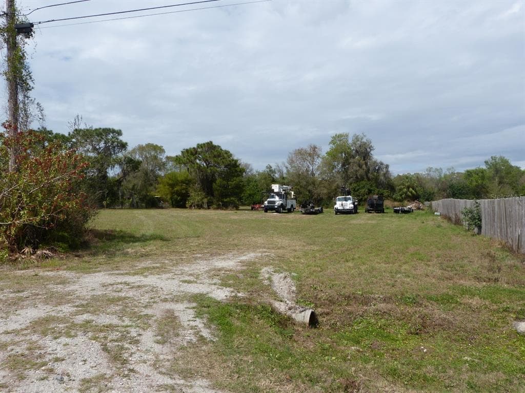 36TH AVENUE SE RUSKIN, FL 33570