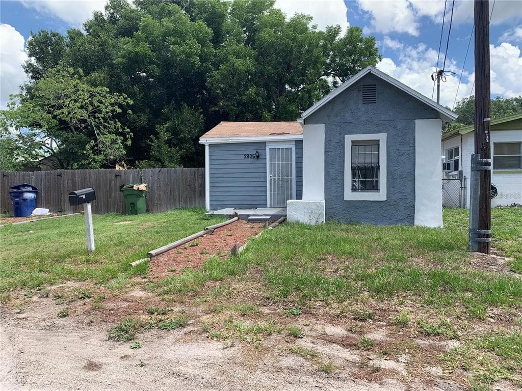 2906 E 25TH AVENUE TAMPA, FL 33605