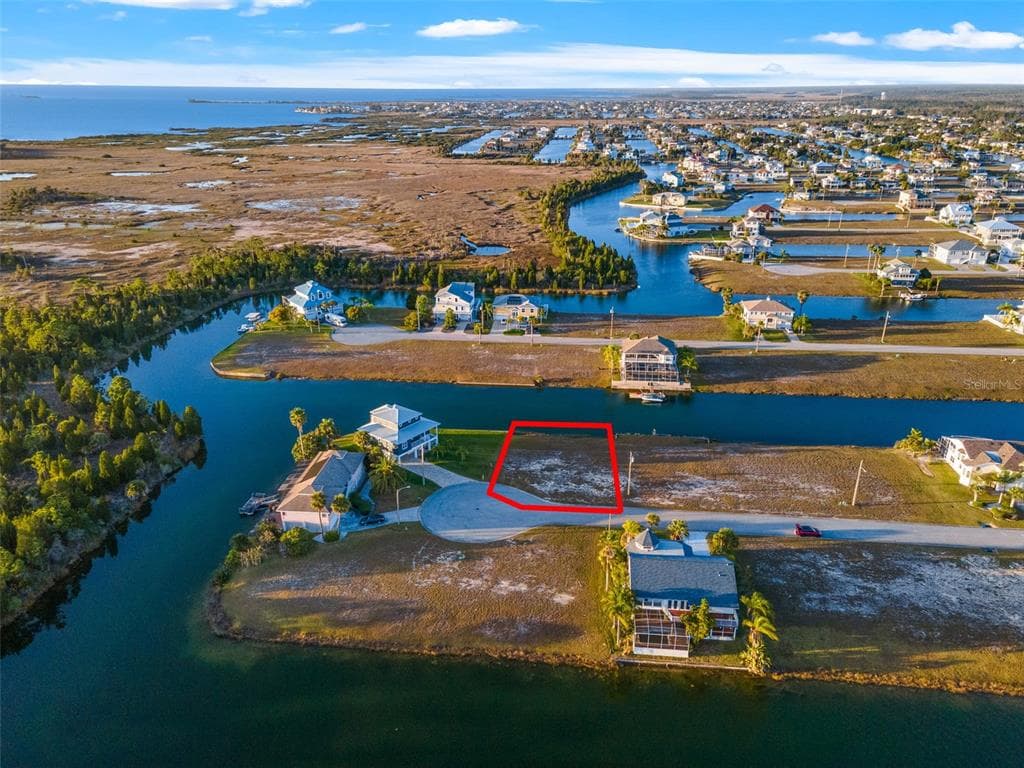 3359 JEWFISH DRIVE HERNANDO BEACH, FL 34607
