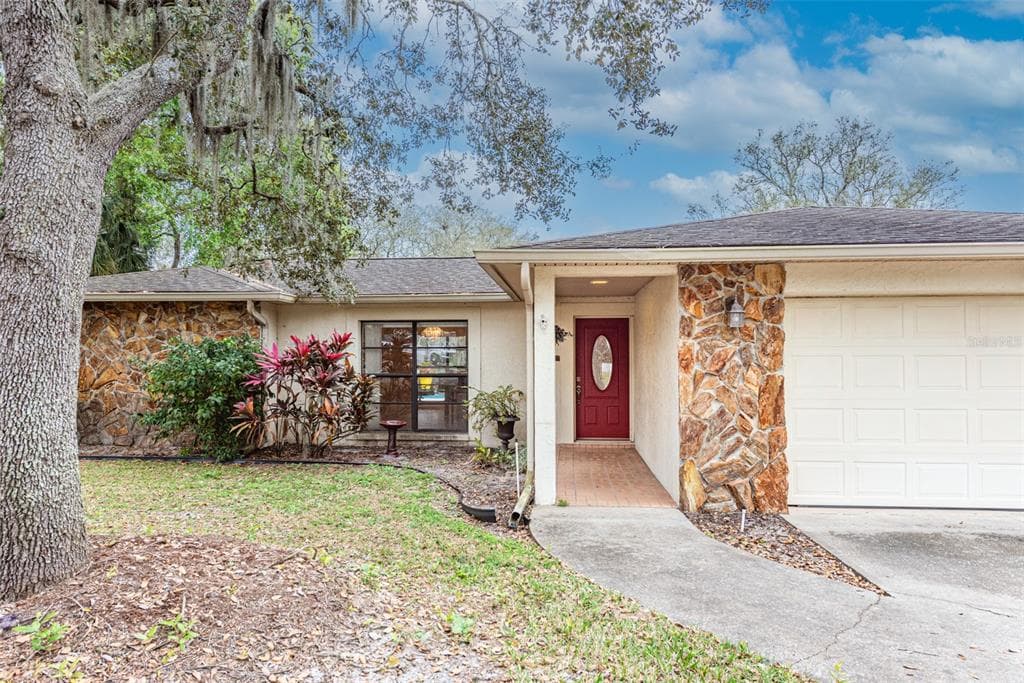 8609 STONER WOODS DRIVE RIVERVIEW, FL 33569