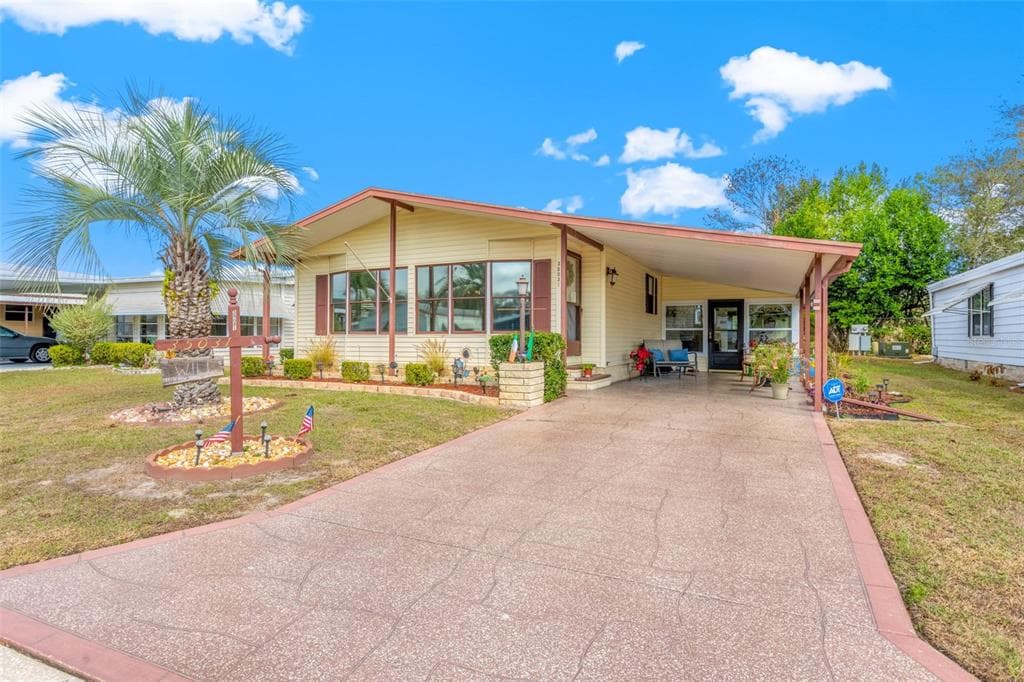 35031 MCCULLOUGHS LEAP ZEPHYRHILLS, FL 33541