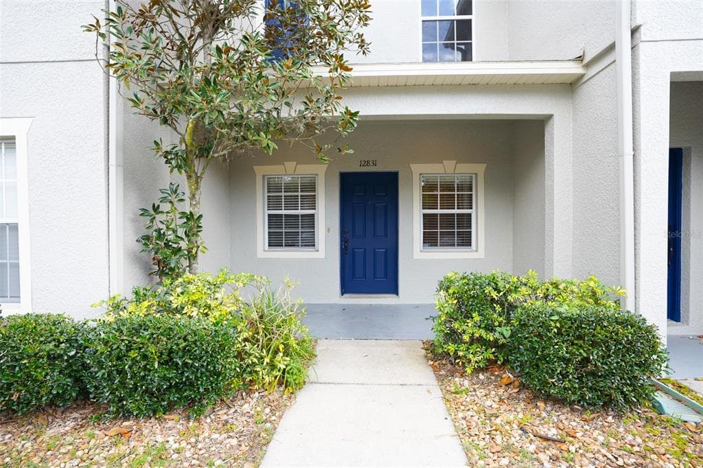 12831 KINGS CROSSING DRIVE GIBSONTON, FL 33534