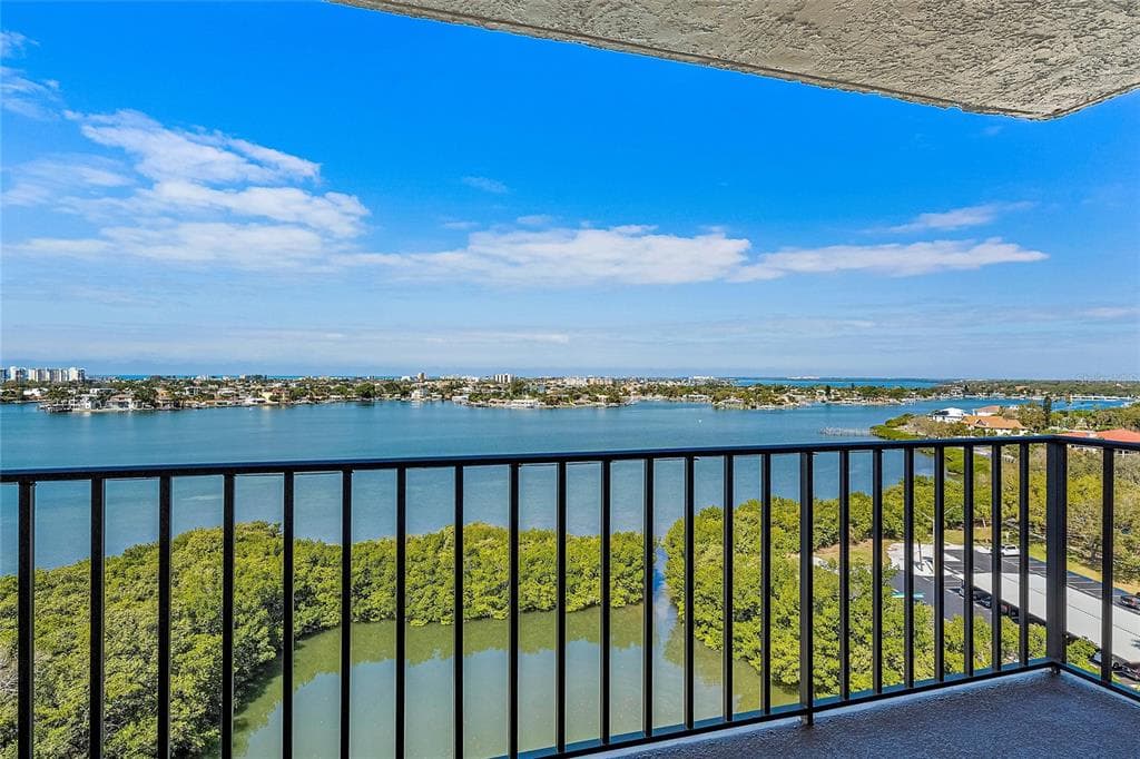 7050 SUNSET DRIVE S UNIT 1109