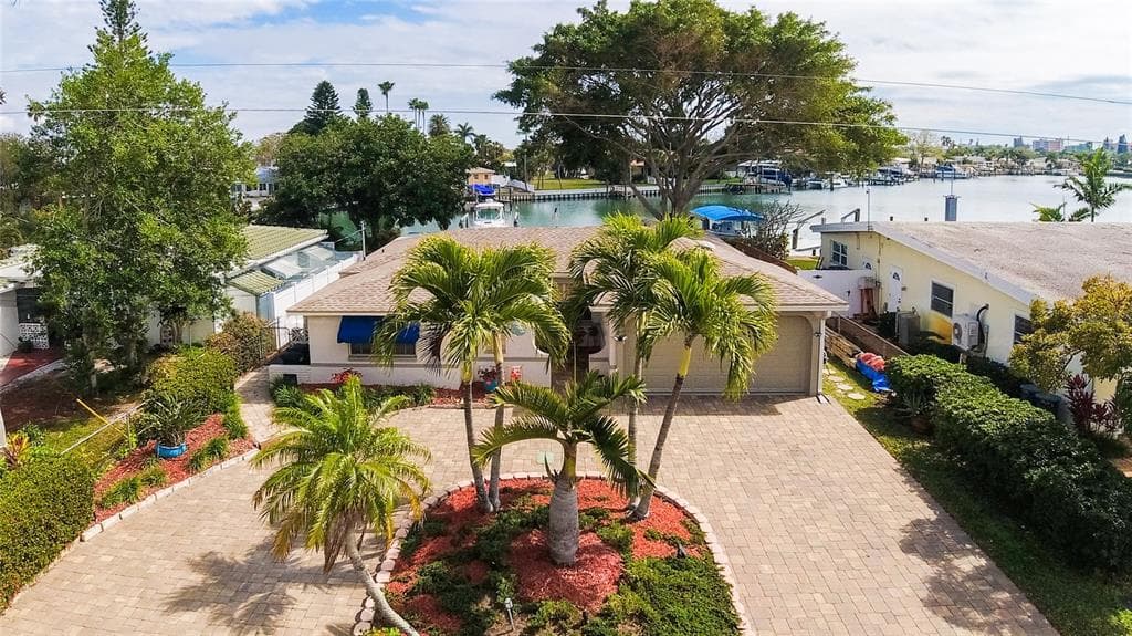 708 PRUITT DRIVE MADEIRA BEACH, FL 33708