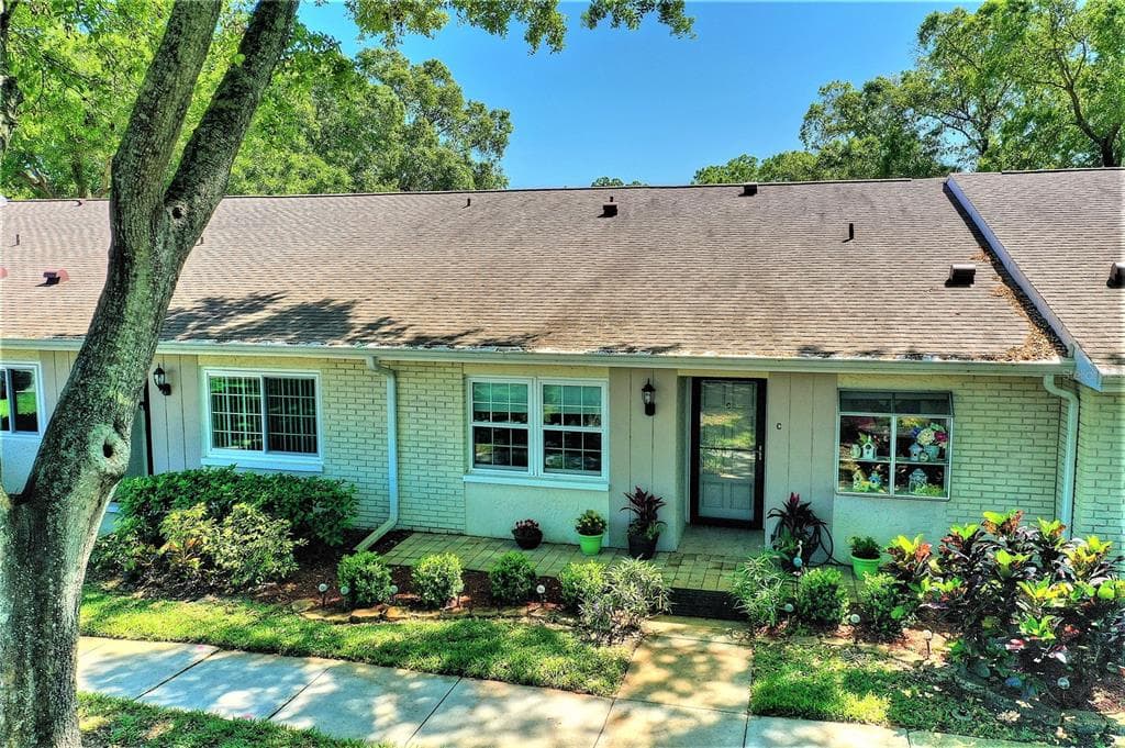 1035 DUNROBIN DRIVE UNIT C PALM HARBOR, FL 34684