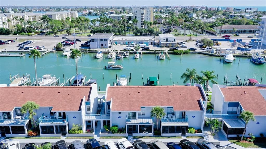 245 MEDALLION BOULEVARD UNIT H MADEIRA BEACH, FL 33708