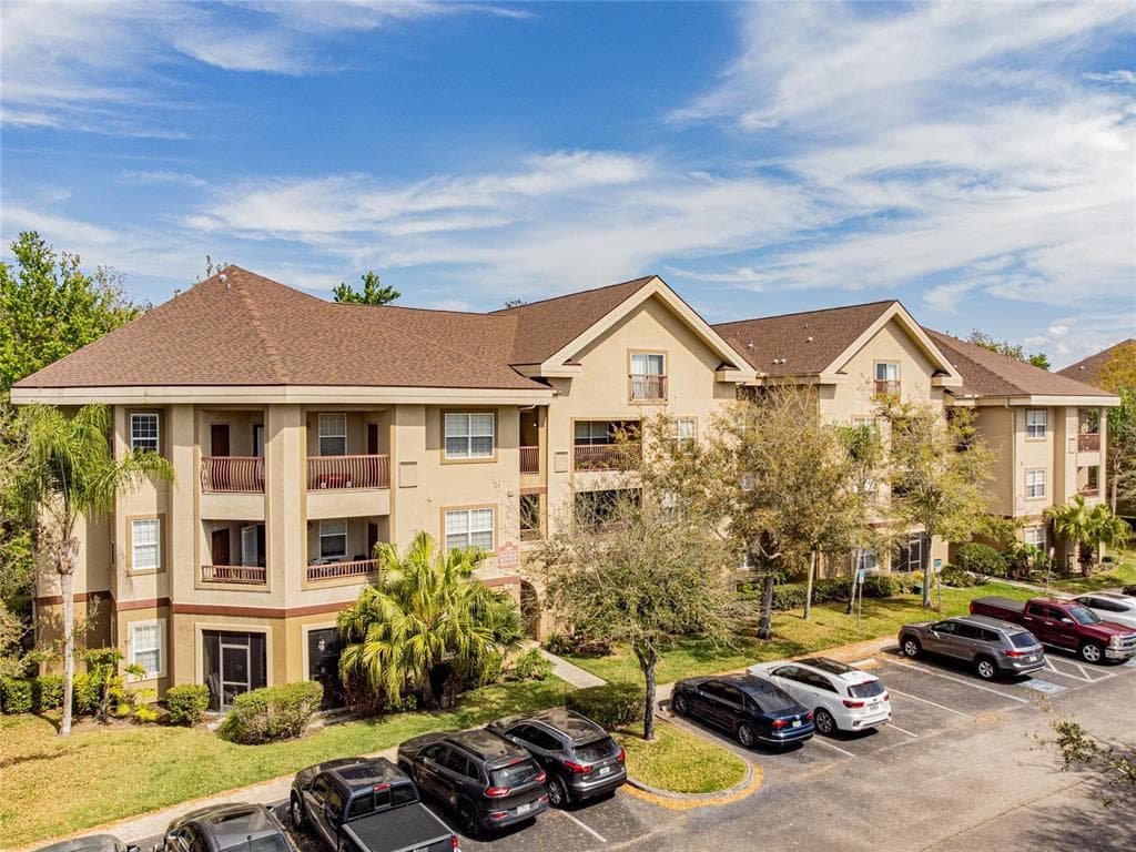 1409 VILLA CAPRI CIRCLE UNIT 107 ODESSA, FL 33556