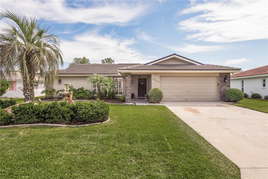 5424 PILOTS PLACE NEW PORT RICHEY, FL 34652