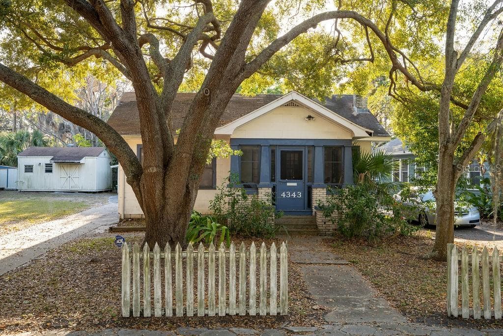 4343 JUANITA WAY S ST PETERSBURG, FL 33705
