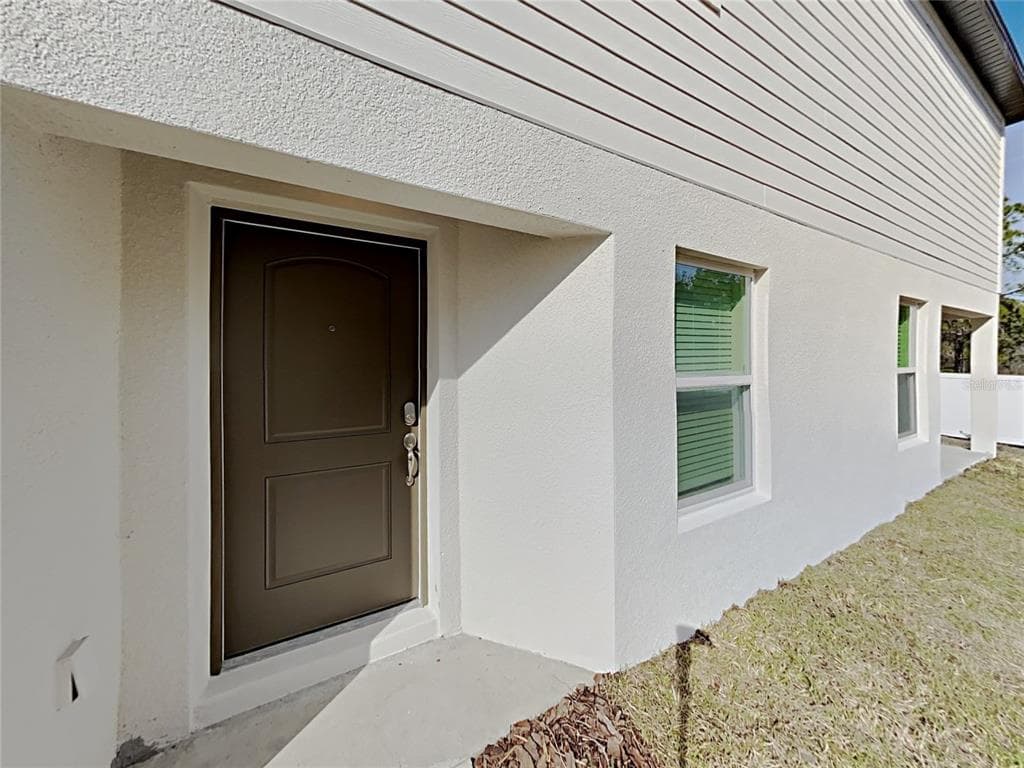 1596 WYNFORD CIRCLE TAVARES, FL 32778