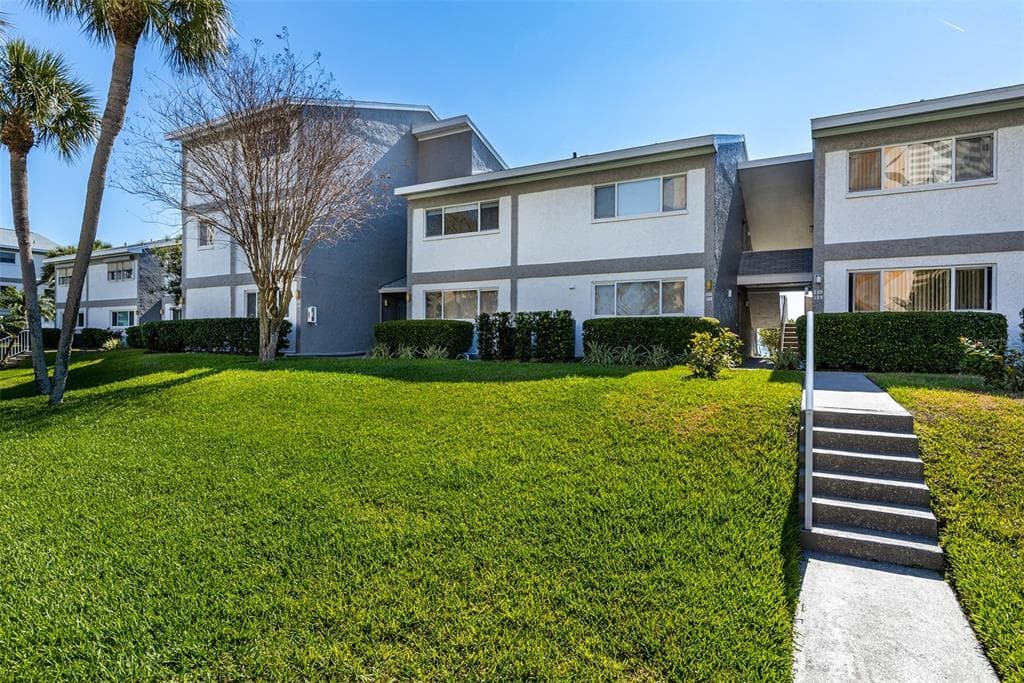 1301 GULF BOULEVARD UNIT 107 CLEARWATER, FL 33767