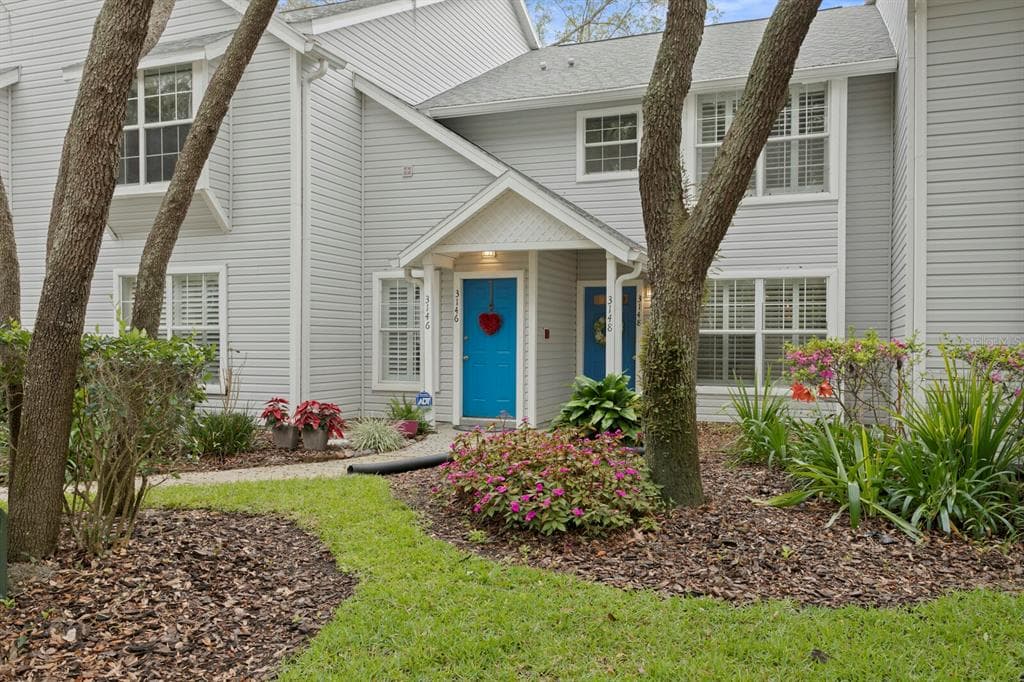 3148 VALLEY OAKS DRIVE TAMPA, FL 33618