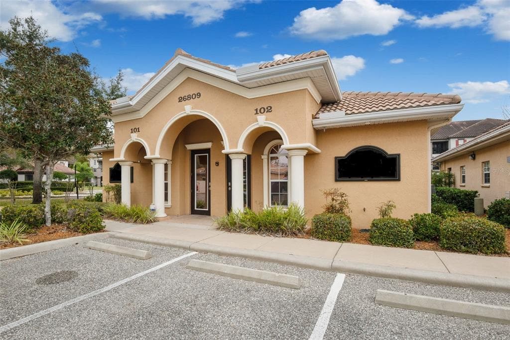 26809 TANIC DRIVE UNIT 102 WESLEY CHAPEL, FL 33544