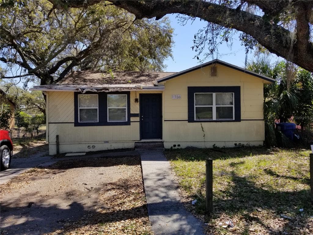 1736 22ND AVENUE S ST PETERSBURG, FL 33712