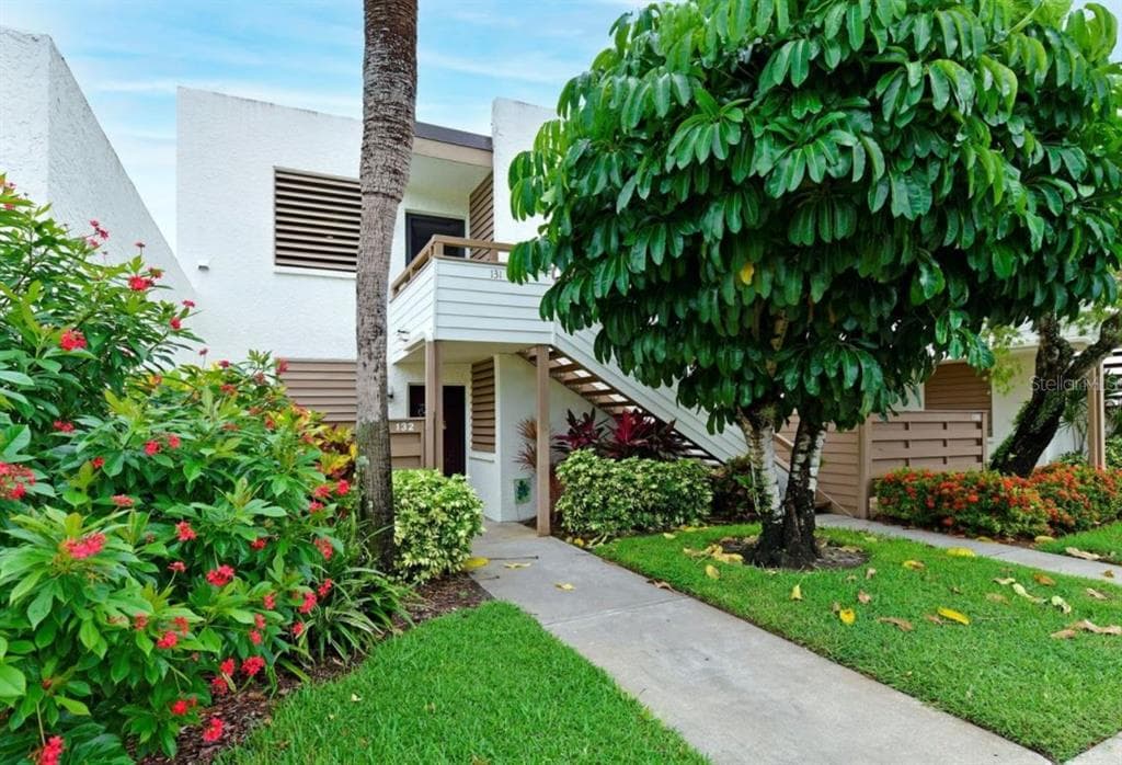 131 TIDEWATER DRIVE BRADENTON, FL 34210