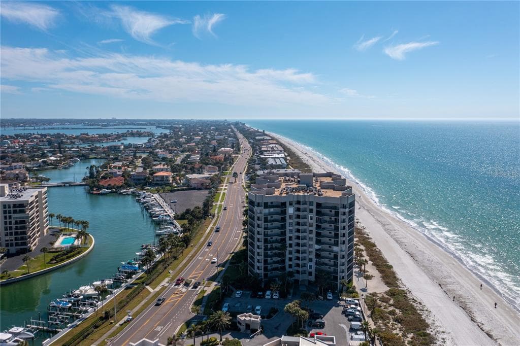 1660 GULF BOULEVARD UNIT 708 CLEARWATER, FL 33767
