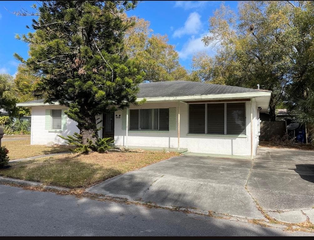 1612 9TH STREET W PALMETTO, FL 34221
