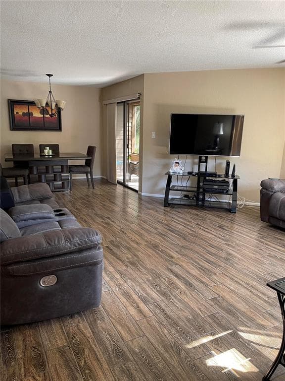 1705 S LENNOX ROAD E UNIT 1705 PALM HARBOR, FL 34683