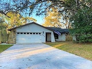 8379 BEGONIA STREET SPRING HILL, FL 34608