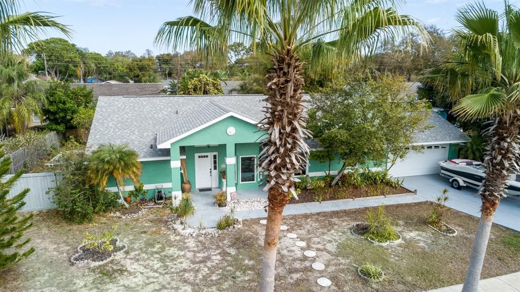 1014 GOSHEN ROAD TARPON SPRINGS, FL 34689
