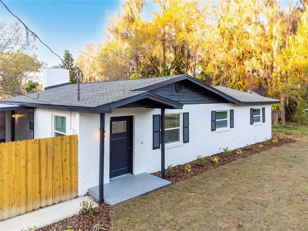 1407 MAY STREET LUTZ, FL 33548
