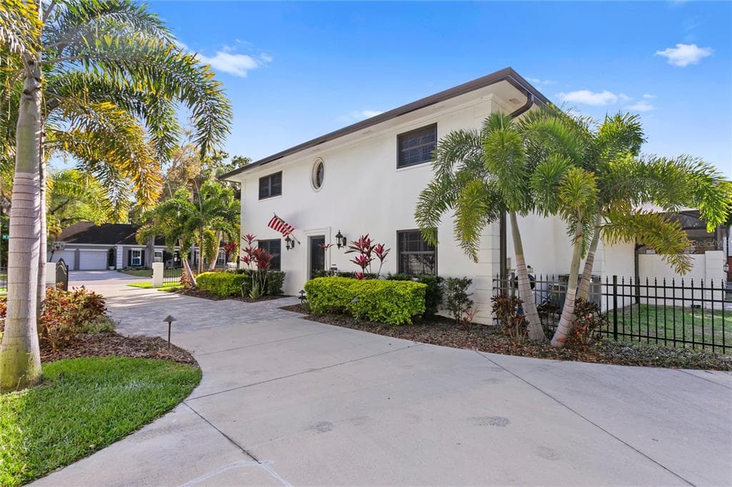 1519 S WEST SHORE BOULEVARD TAMPA, FL 33629