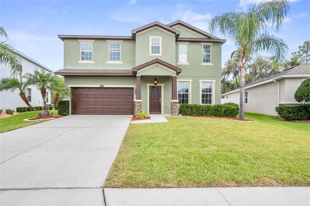 2605 HOLLY BLUFF COURT PLANT CITY, FL 33566