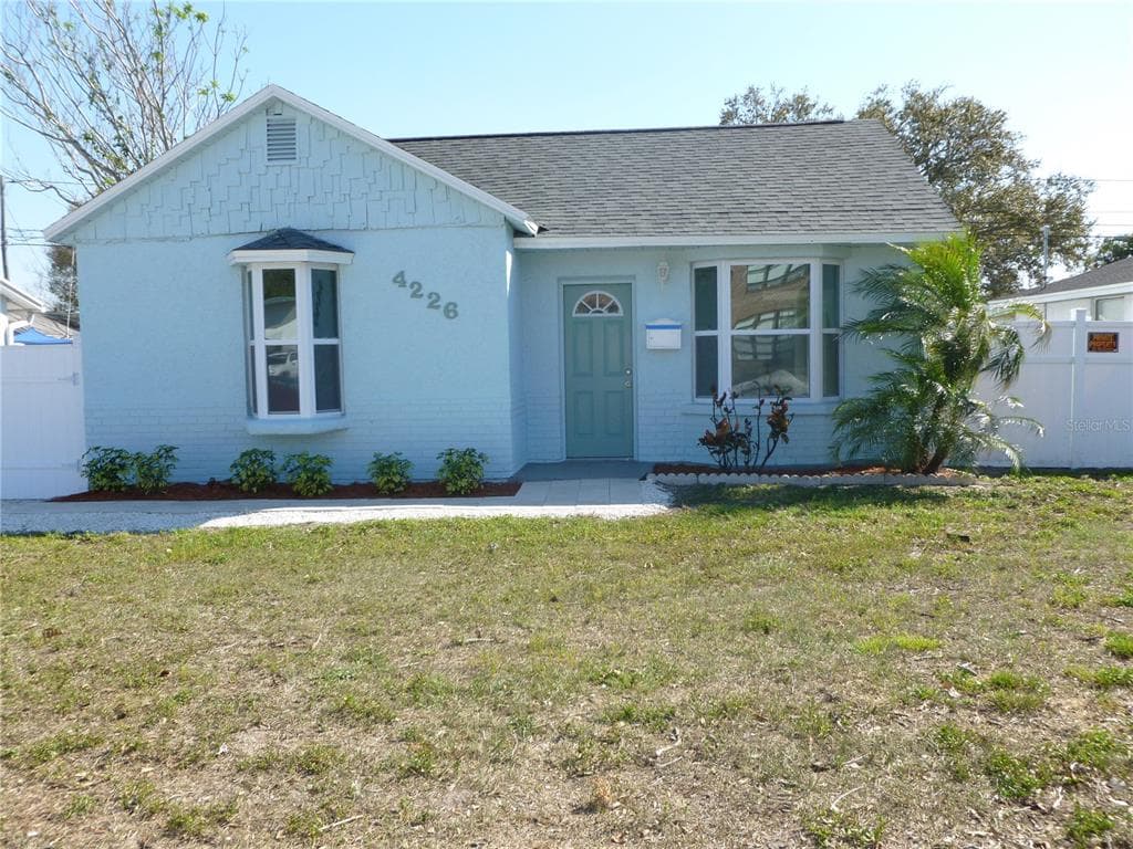 4226 38TH AVENUE N ST PETERSBURG, FL 33713