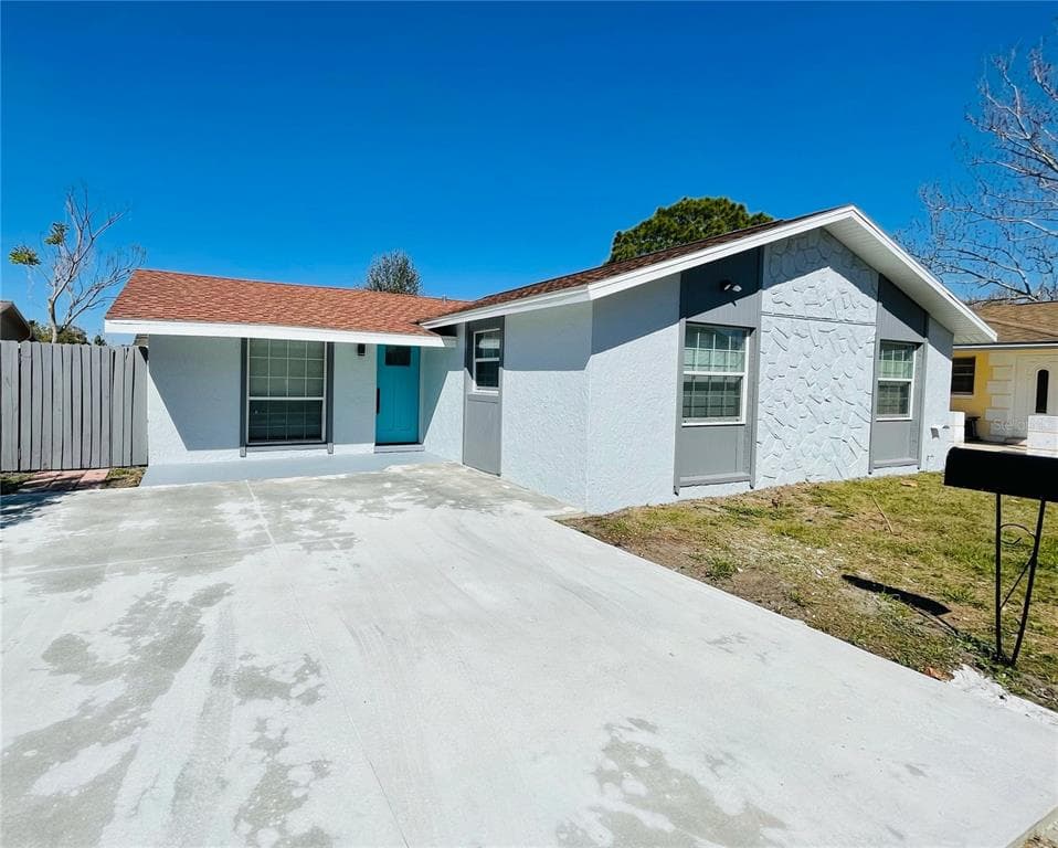 6403 BALI COURT TAMPA, FL 33634