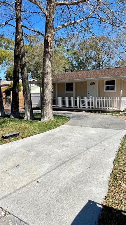 7509 N HALE AVENUE TAMPA, FL 33614
