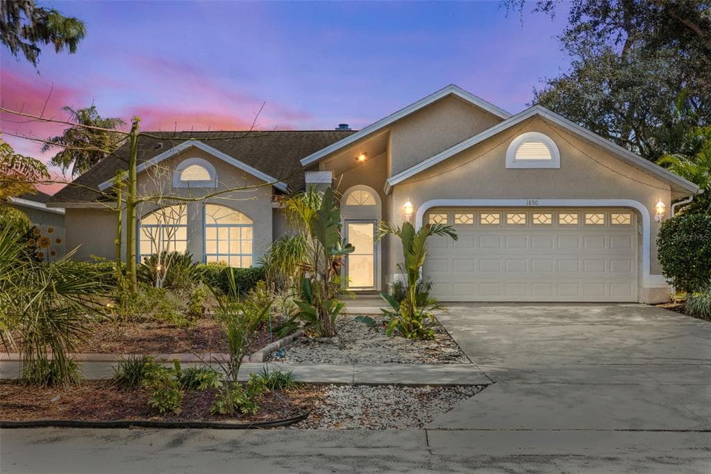 1850 WOOD OWL STREET TARPON SPRINGS, FL 34689